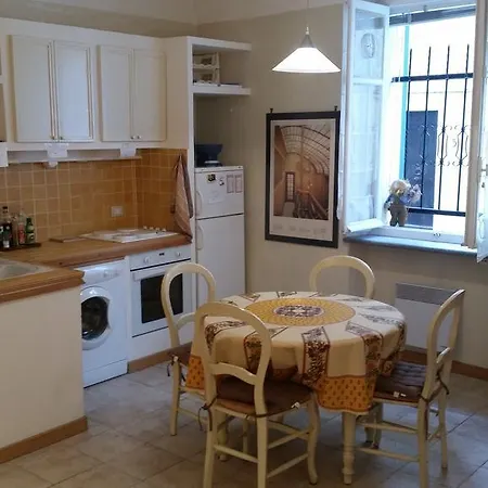 Studio Rue De L'horloge Apartman Antibes